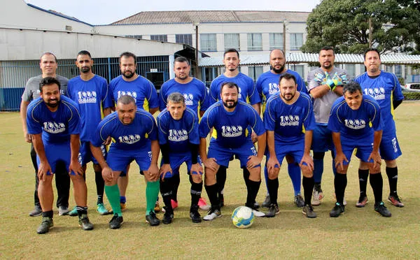 O time da Islândia está na final da Copa dos Pais de Futebol Suíço - Foto: www.oesporte.com.br