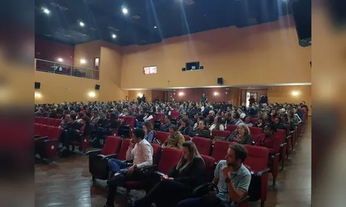 Cine Mauá lota em palestra do diretor do Banco Mundial 