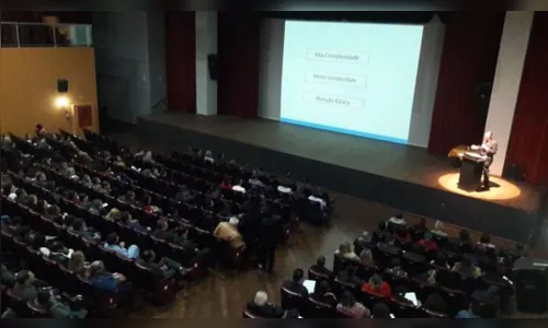 
							Cine Mauá lota em palestra do diretor do Banco Mundial 
						
						