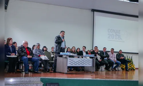 Educação nacional é tema de debates em Apucarana