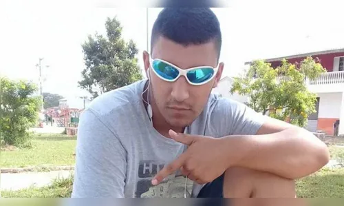 Rapaz de 22 anos morre eletrocutado por celular carregando