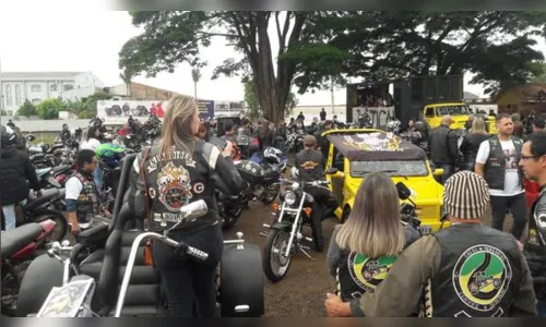 
							Protesto pede punição de responsáveis por morte de ciclista em Arapongas
						
						