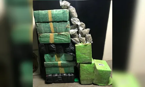 Após fuga e perseguição, jovem é preso transportando 21 kg de skunk