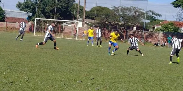Campeonato Amador Regional da Liga de Maringá definiu os finalistas neste domingo - Foto: Divulgação