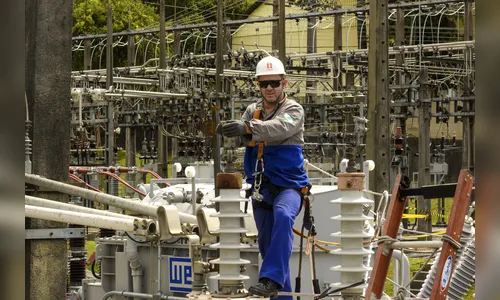 Copel vai reajustar tarifas de energia elétrica em 15,99%