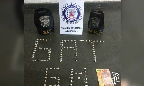   GM desmancha ponto de tráfico, apreende mais de 100 pedras de crack e detém três pessoas