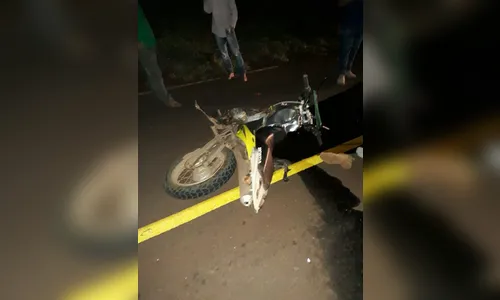 Acidente próximo a São João do Ivaí envolve ônibus do transporte escolar e deixa um morto