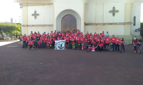
							Grupo de ciclistas faz ação para incentivar doação de sangue em Apucarana
						
						