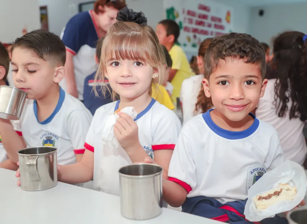 Apucarana serve 740 mil refeições por mês às crianças da rede municipal