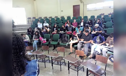 Cursinho Municipal aplica teste vocacional