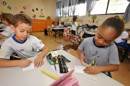 Serão avaliadas por exemplo questões de infraestrutura e formação dos professores -  Arquivo/ Agência Brasil