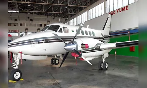 Piloto diz ter feito pouso forçado após dois homicídios em pleno voo