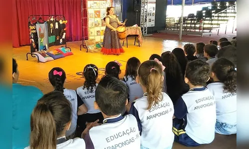 Projeto Livro Vivo na Arena tem continuidade em Arapongas