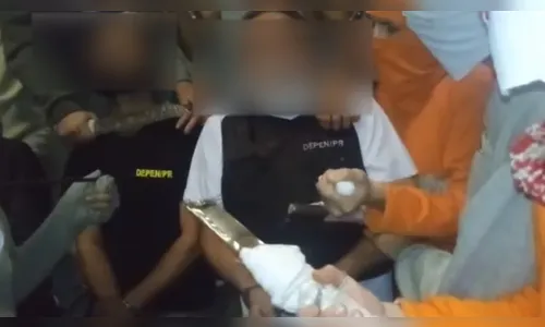 Presos gravam vídeo e mostram reféns durante rebelião na Casa de Custódia de Curitiba