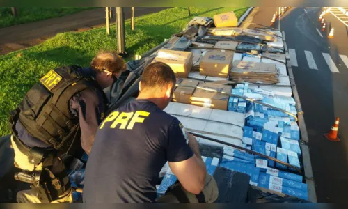 
							Apreensões feitas pela PRF no Paraná no 1º semestre totalizam 26,6 toneladas de drogas
						
						