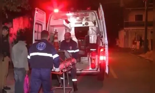 Enfermeira que trocou os filhos pelo vício em crack é apedrejada em Curitiba