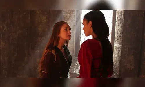 Em 'Deus salve o rei', Catarina descobre que é filha de uma bruxa e um artesão: seria irmã de Amália?