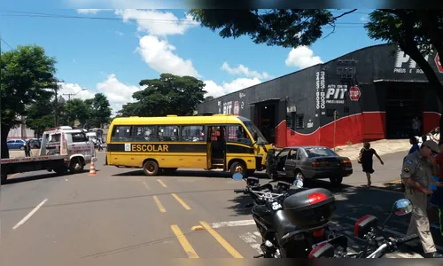 Motoristas sugerem instalação de semáforo em cruzamento na Avenida Minas Gerais