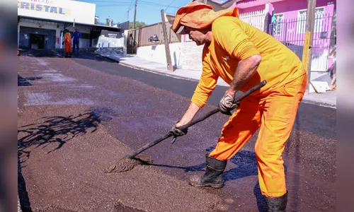 Ruas do “Dom Romeu” recebem recape asfáltico