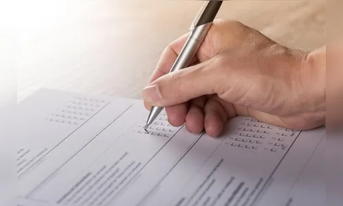 Paraná tem mais de 150 vagas em concursos públicos; salários chegam a R$ 11,4 mil 