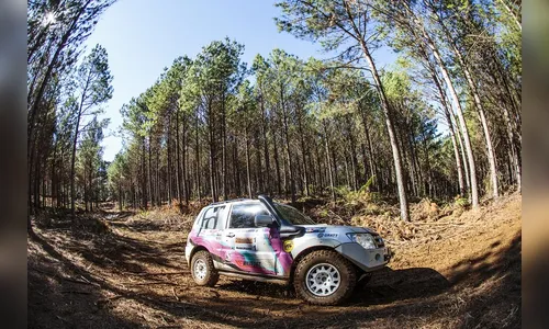Otávio “Marreco” e Allan Enz apresentam carro para o 26º Rally dos Sertões