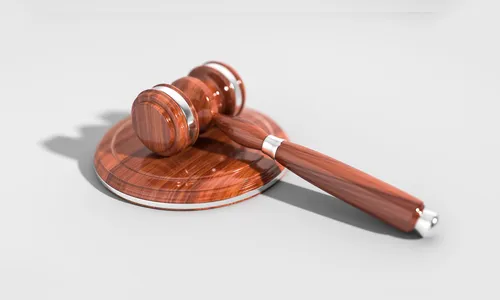 Justiça do Trabalho realiza leilão em Apucarana; Especialista da dicas para adquirir bens com segurança