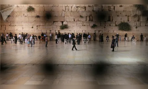 Pedra de 100 quilos cai do Muro das Lamentações em Jerusalém; veja vídeo