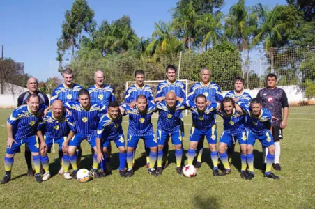 O Clube dos XV tenta o segundo título na competição de futebol suíço - Foto: Divulgação