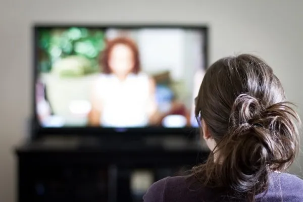 Servidores municipais vão orientar população sobre fim do sinal analógico de TV