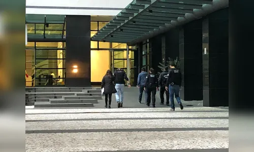 Polícia e MP cumprem 20 mandados durante operação contra distribuidoras de combustíveis em Curitiba