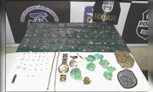 
							Morador de Arapongas é preso com drogas e moto furtada em Apucarana
						
						