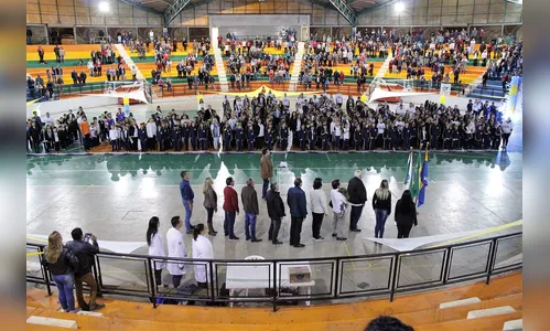 Arapongas abre Jogos Escolares do Município