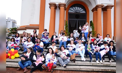 “Mamaço” incentiva aleitamento materno em Arapongas