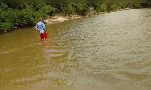 Meninas tentam salvar irmã de afogamento, mas três delas morrem