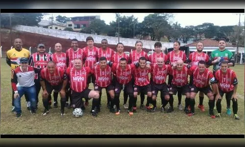 Apucarana vence e se classifica para a semifinal da Copa Brasil Master