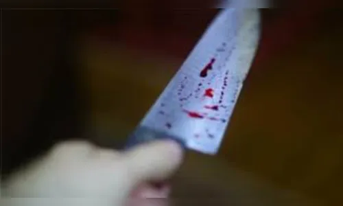 Mulher mata homem a facadas em Mauá da Serra