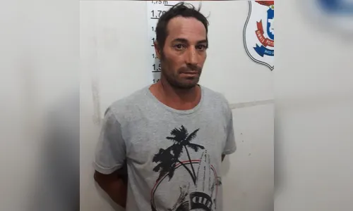 Homem é preso após incendiar carro com a esposa e a sogra dentro; mulher de 73 anos morreu