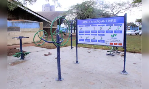 Praça do Ginásio de Esportes ganha academia ao ar livre