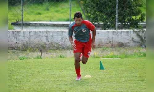 Ex-meia do Roma é destaque na segunda rodada do 11º Regional do Vale do Ivaí