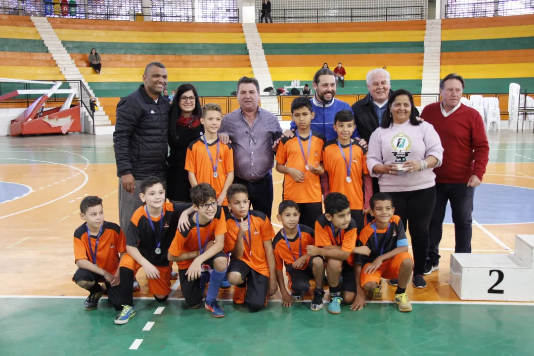 JOEMA premia campeões do Futsal