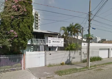 O Núcleo de Proteção à Criança e ao Adolescente Vítimas de Crimes (Nucria) de Paranaguá abriu um inquérito policial para investigar o caso. Foto: Google Street View)