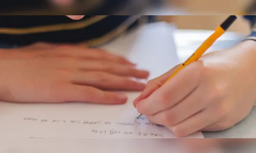 Dia do canhoto é comemorado em 13 de agosto como forma de conscientização