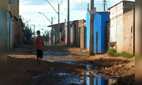 Seis em cada dez crianças no Brasil vivem na pobreza