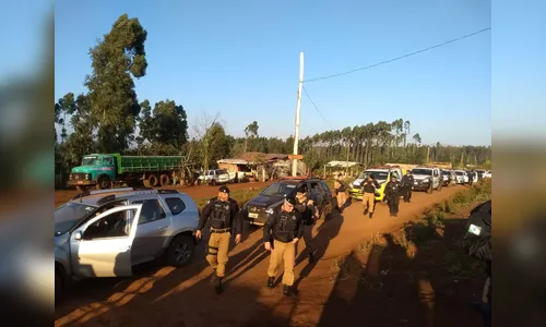 Polícia prende 23 pessoas em acampamentos do MST durante operação contra roubos