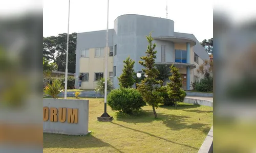 Homem é condenado em júri popular a 15 anos prisão pelo assassinato de prefeito 