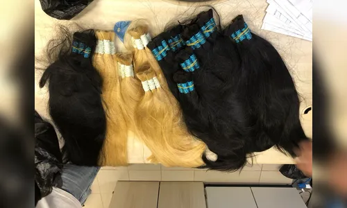 Polícia Federal prende homens com 40 quilos de cabelos contrabandeados em Maringá