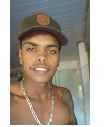 Fernando Henrique Reichel de 19 anos foi morto a tiros nesta madrugada. Foto: Reprodução/Facebook
