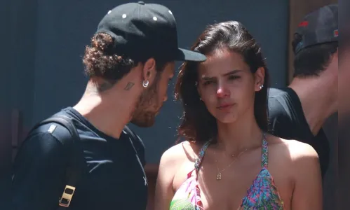 Neymar e Bruna anunciam suposto fim do namoro com indiretas