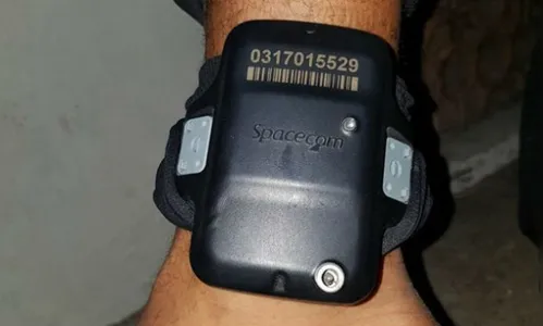 Usuário de tornozeleira é baleado dentro de casa em Marilândia do Sul