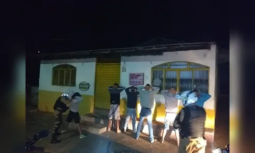 PM faz mais uma “Operação Saturação” e apreende crack e cocaína Apucarana